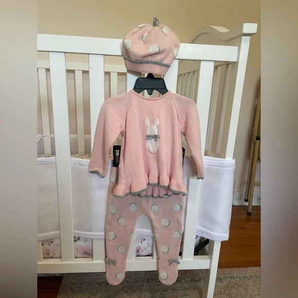 Mayoral 4-6 month bunny Newborn Outfit with hat. New with tags. - Picture 2 of 5